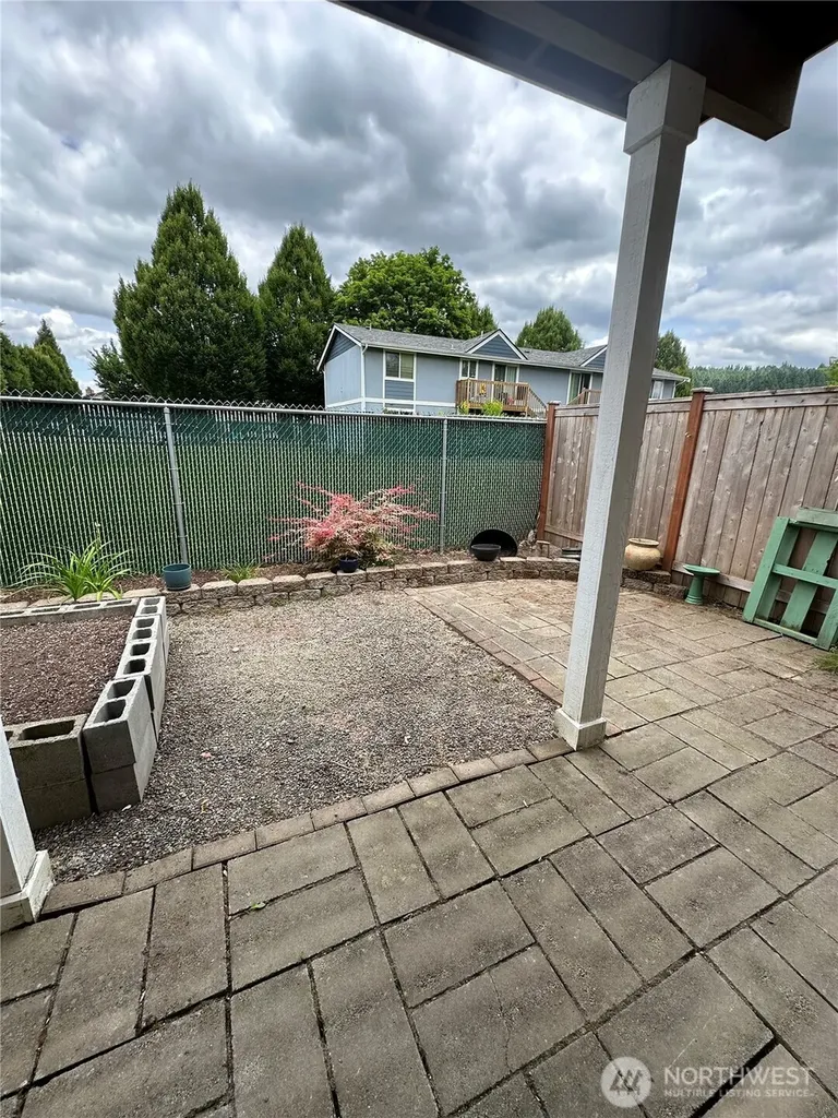 5705 Graham Avenue Sumner WA 98390