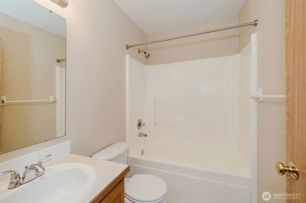 4024 152nd Street Ct E Tacoma WA 98446