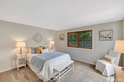 20812 23rd Avenue SE Bothell WA 98021