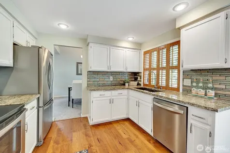 20812 23rd Avenue SE Bothell WA 98021