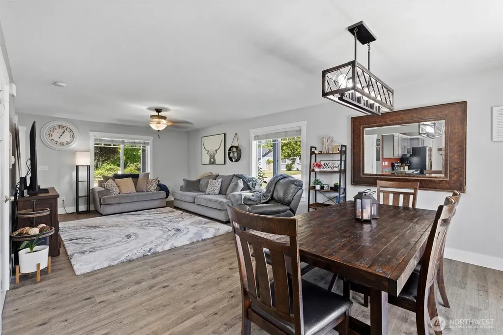 2435 Baldwin Place Blaine WA 98230