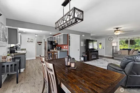 2435 Baldwin Place Blaine WA 98230