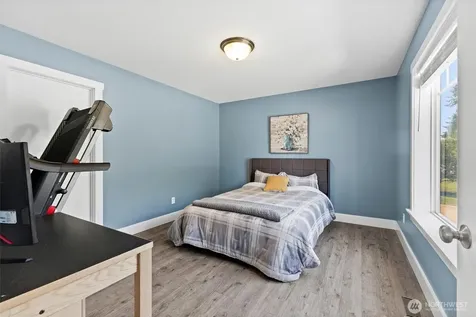 2435 Baldwin Place Blaine WA 98230