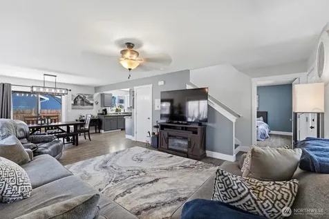 2435 Baldwin Place Blaine WA 98230