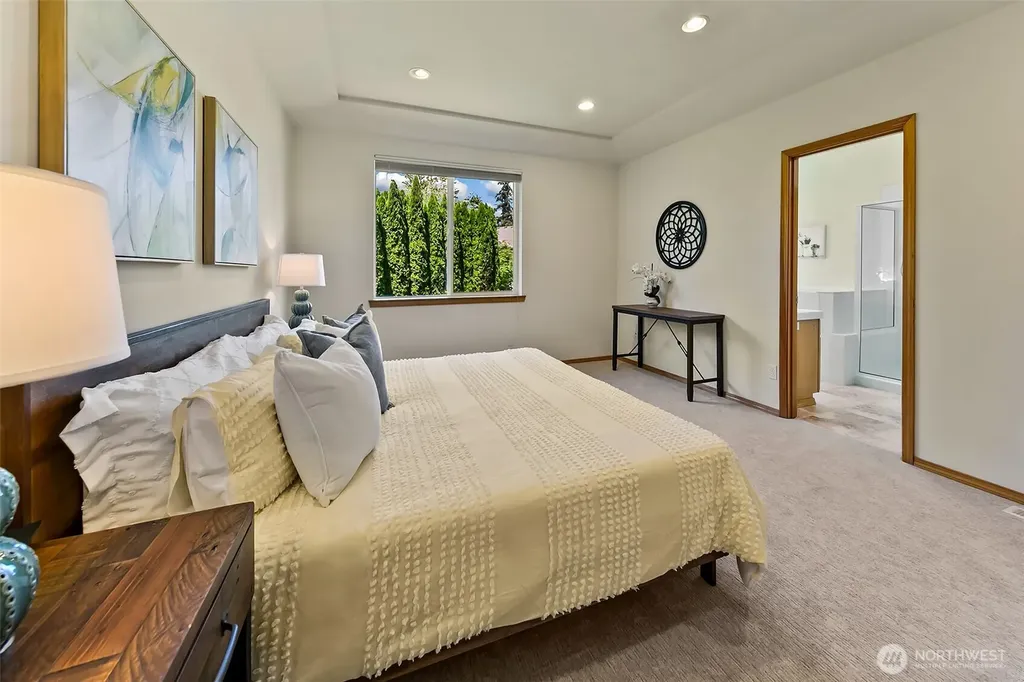 20604 Damson Road Lynnwood WA 98036