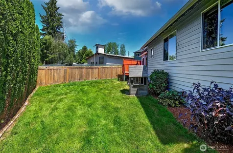 20604 Damson Road Lynnwood WA 98036