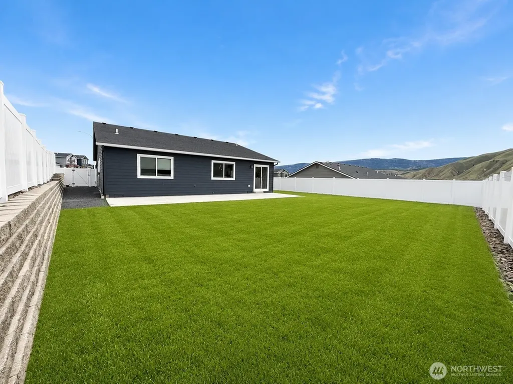 540 S Juli Avenue East Wenatchee WA 98802