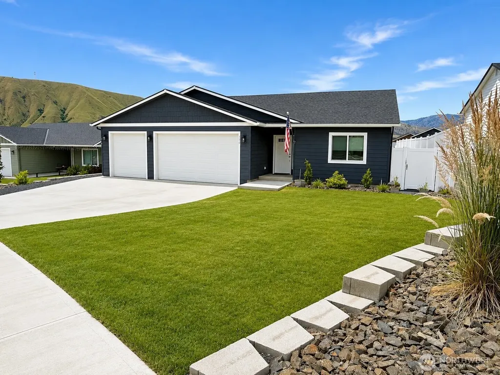 540 S Juli Avenue East Wenatchee WA 98802