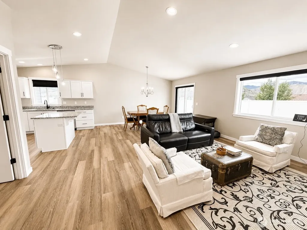 540 S Juli Avenue East Wenatchee WA 98802