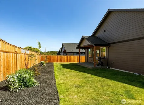 961 NW Shire Street Oak Harbor WA 98277