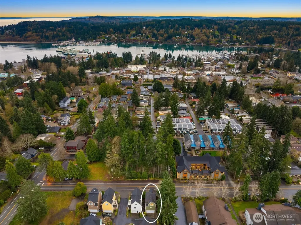 300 Wyatt Way NE Bainbridge Island WA 98110