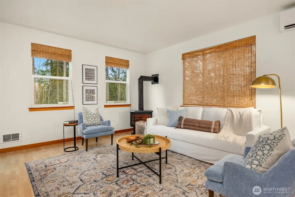 300 Wyatt Way NE Bainbridge Island WA 98110