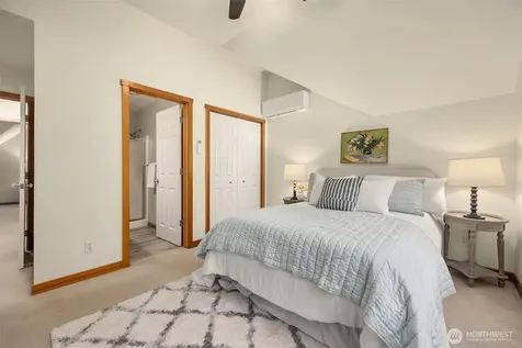 300 Wyatt Way NE Bainbridge Island WA 98110