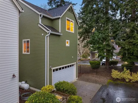 300 Wyatt Way NE Bainbridge Island WA 98110