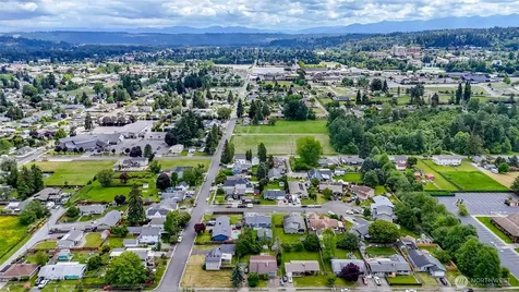 1220 9th Ave SW Puyallup WA 98371
