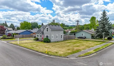 1220 9th Ave SW Puyallup WA 98371