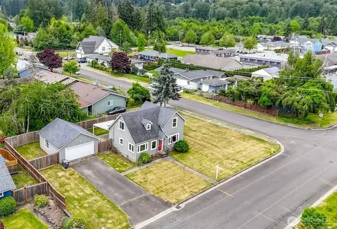 1220 9th Ave SW Puyallup WA 98371