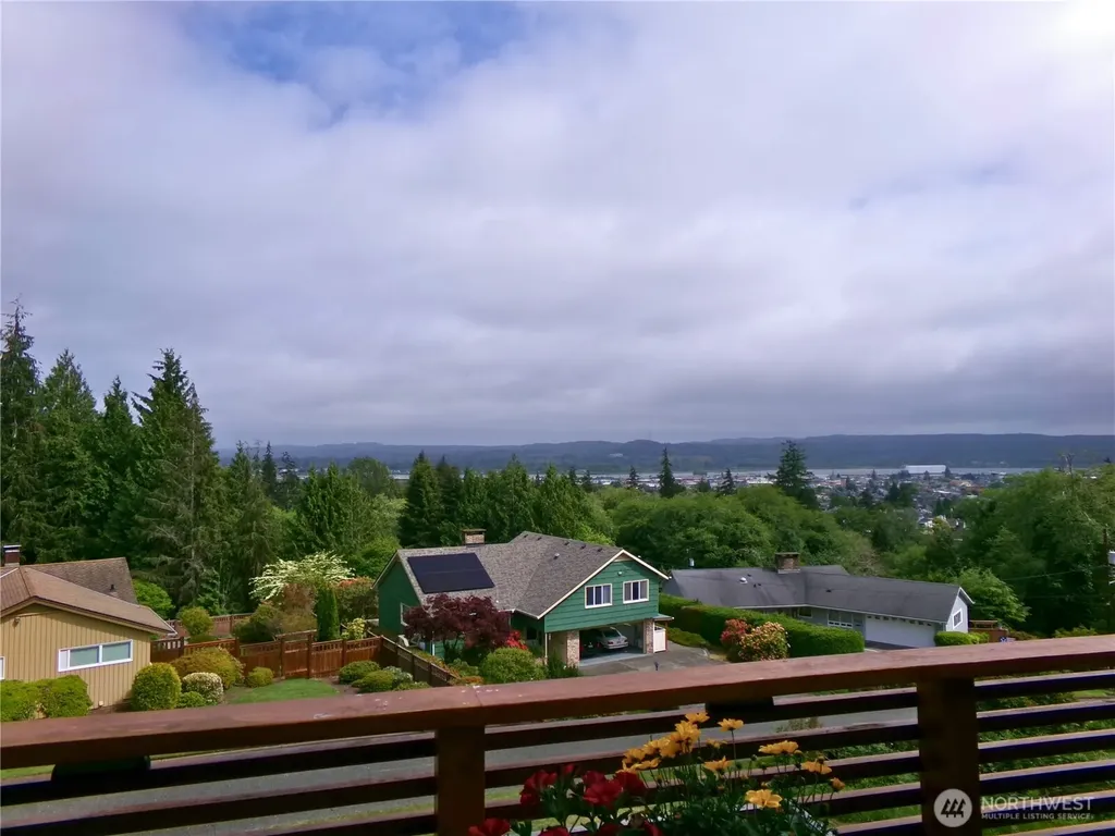 1011 Alden Road Aberdeen WA 98520