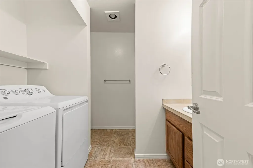 1409 Evergreen Park Drive SW Olympia WA 98502