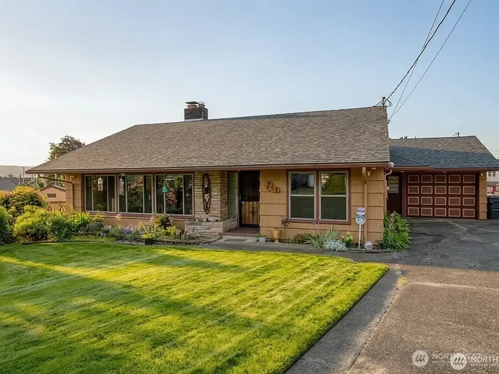 809 N L Street Aberdeen WA 98520