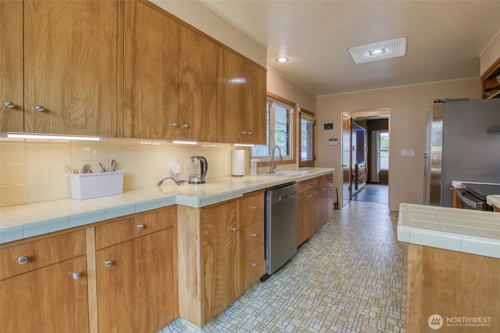 809 N L Street Aberdeen WA 98520