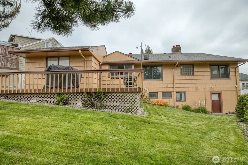 809 N L Street Aberdeen WA 98520