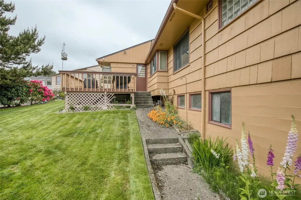 809 N L Street Aberdeen WA 98520