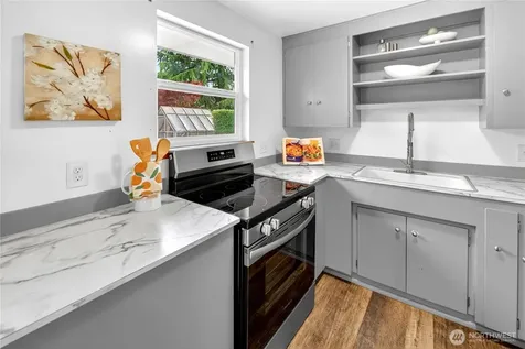 6019 S 118th Place Seattle WA 98178