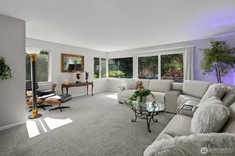 707 W Bertona Street Seattle WA 98119