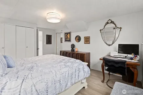 707 W Bertona Street Seattle WA 98119