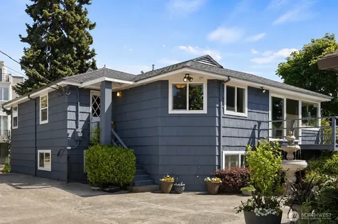 707 W Bertona Street Seattle WA 98119