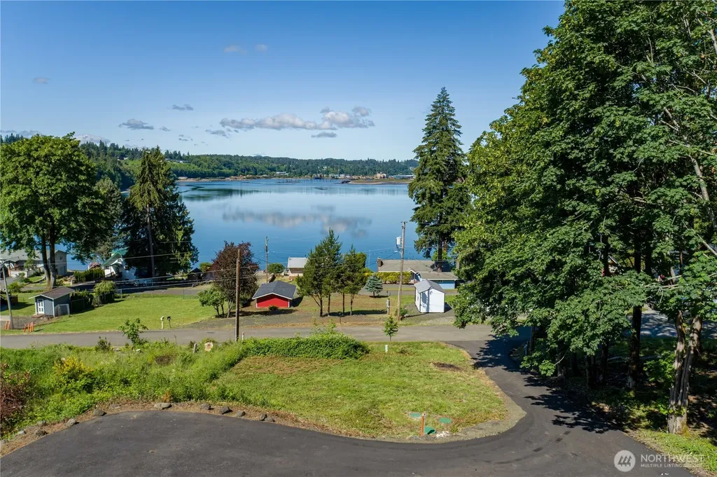 190 Midway Lane E Shelton WA 98584