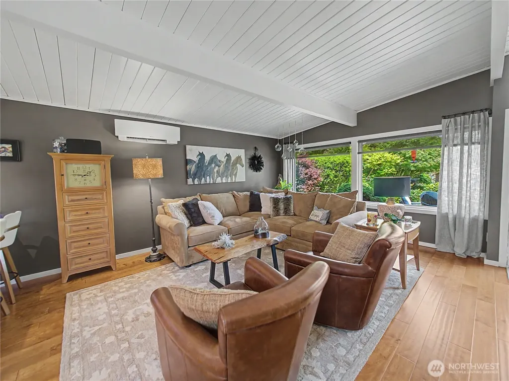 29206 218th Place SE Black Diamond WA 98010