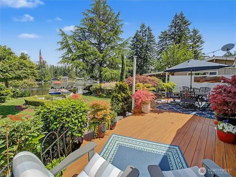 29206 218th Place SE Black Diamond WA 98010