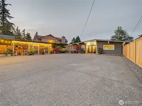 29206 218th Place SE Black Diamond WA 98010