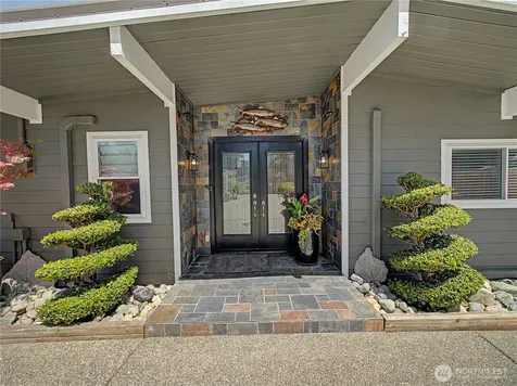 29206 218th Place SE Black Diamond WA 98010