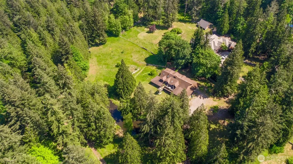 1106 254th Avenue NE Sammamish WA 98074