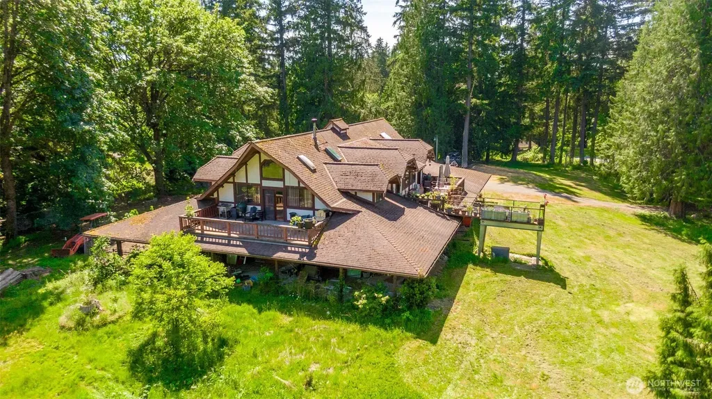 1106 254th Avenue NE Sammamish WA 98074