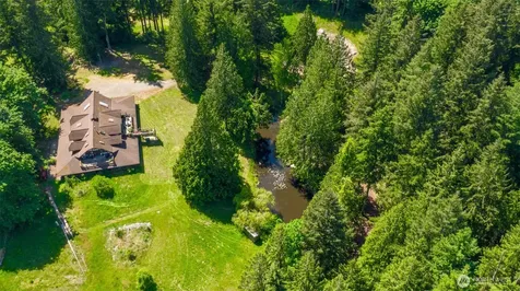 1106 254th Avenue NE Sammamish WA 98074