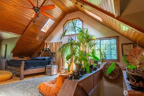 1106 254th Avenue NE Sammamish WA 98074