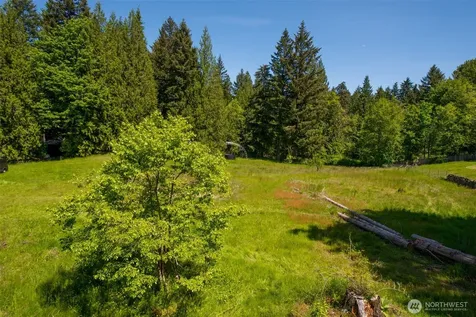 1106 254th Avenue NE Sammamish WA 98074