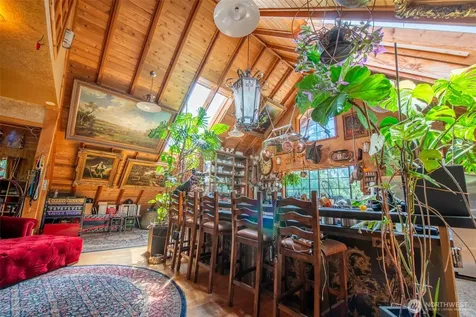 1106 254th Avenue NE Sammamish WA 98074