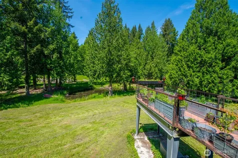 1106 254th Avenue NE Sammamish WA 98074