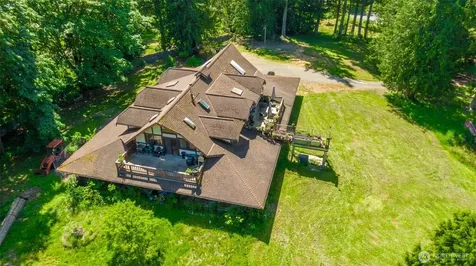1106 254th Avenue NE Sammamish WA 98074