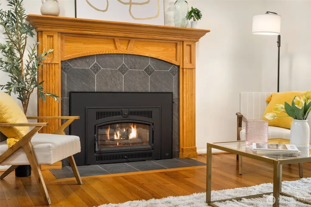 8816 16th Avenue SW Seattle WA 98106