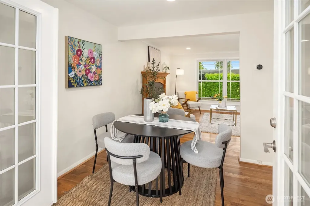 8816 16th Avenue SW Seattle WA 98106
