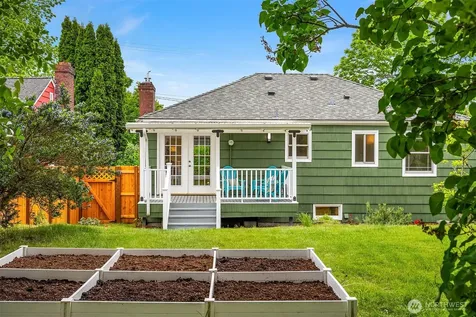 8816 16th Avenue SW Seattle WA 98106