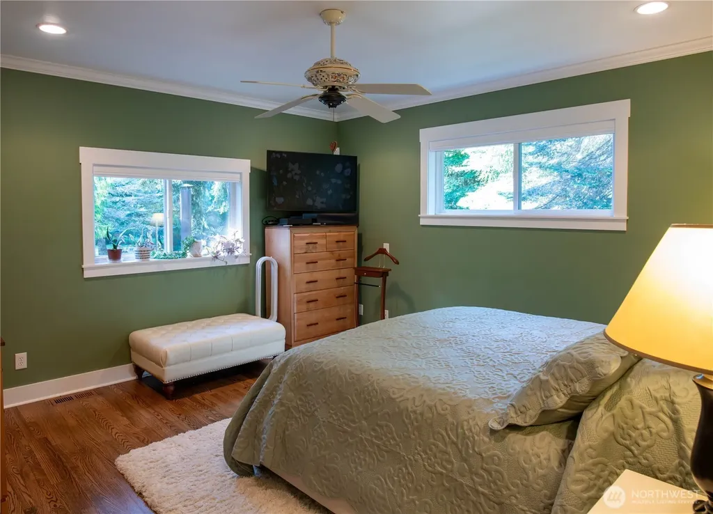 953 Henry Boyd Road Port Angeles WA 98362