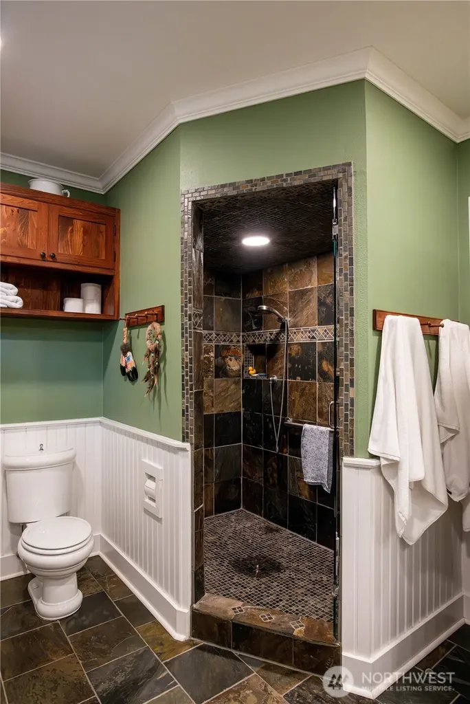 953 Henry Boyd Road Port Angeles WA 98362