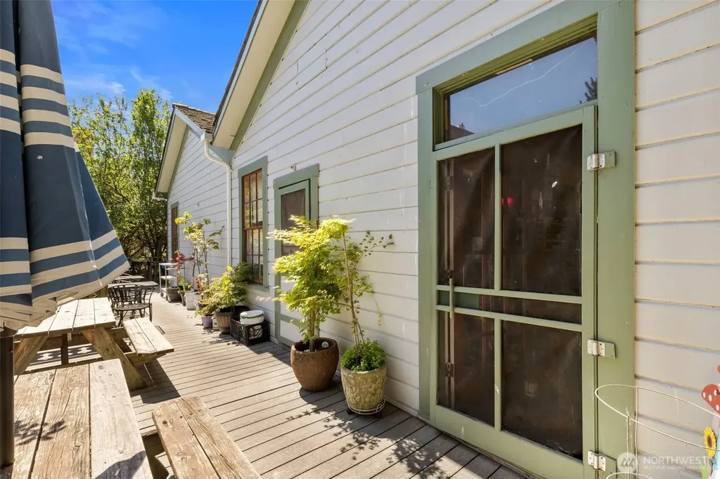 230 Quincy Street Port Townsend WA 98368